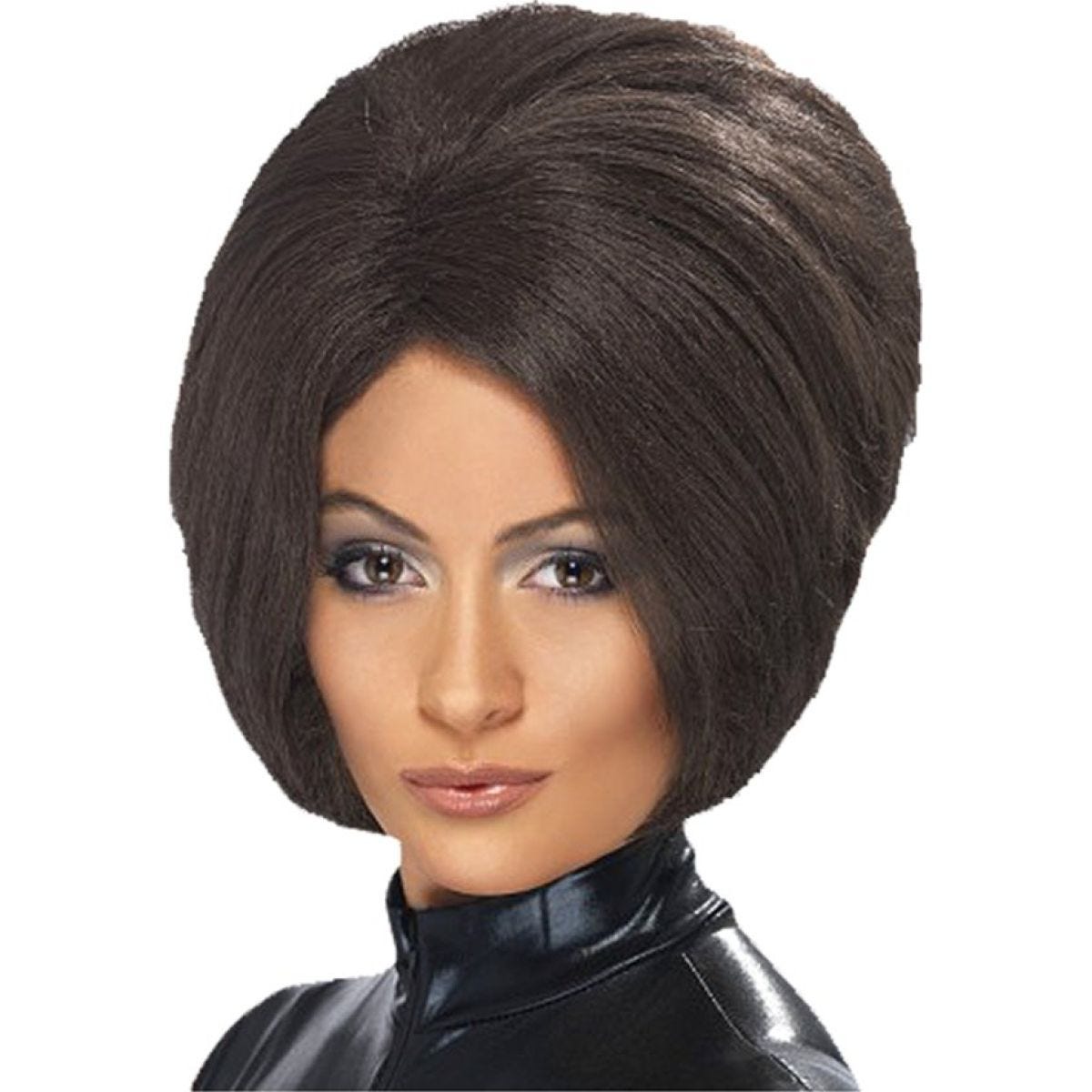 90&apos;s Posh Power Wig